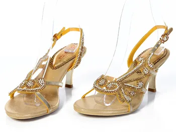 2018 Летни обувки Модерен Елегантен Римски Луксозни Сандали на висок Ток-висок ток С Кристали с Високо Качество